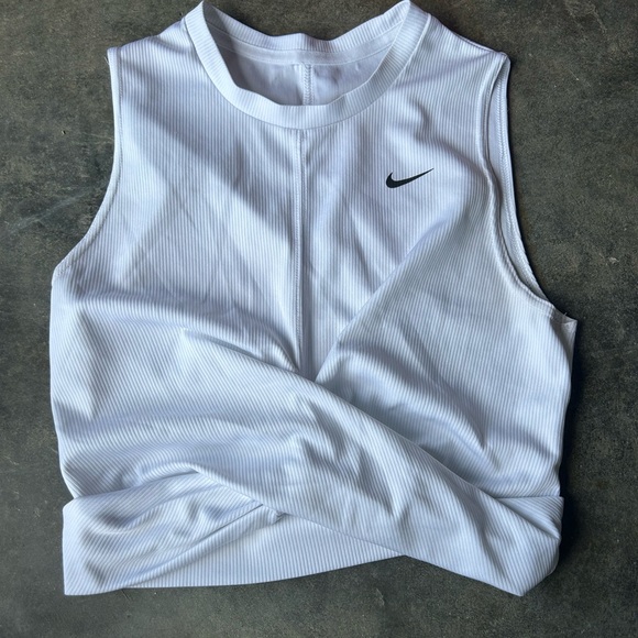 Nike Tops - nike tank top